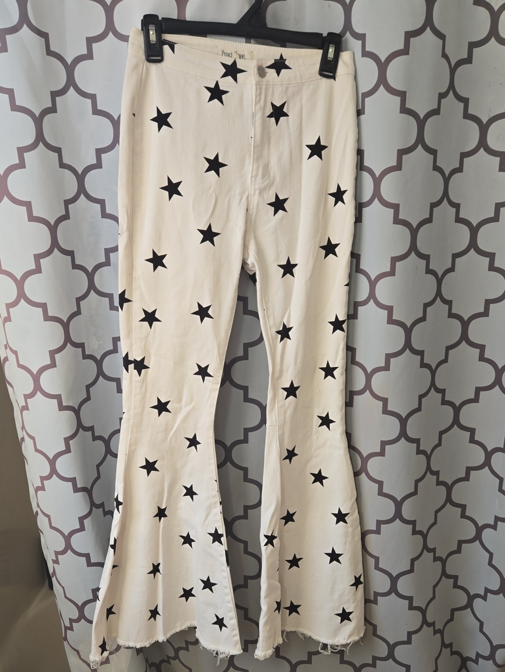 Peach Love California Cream Star Print Flare Sweatpants